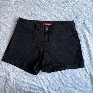Unionbay Women's Black Shorts Pockets